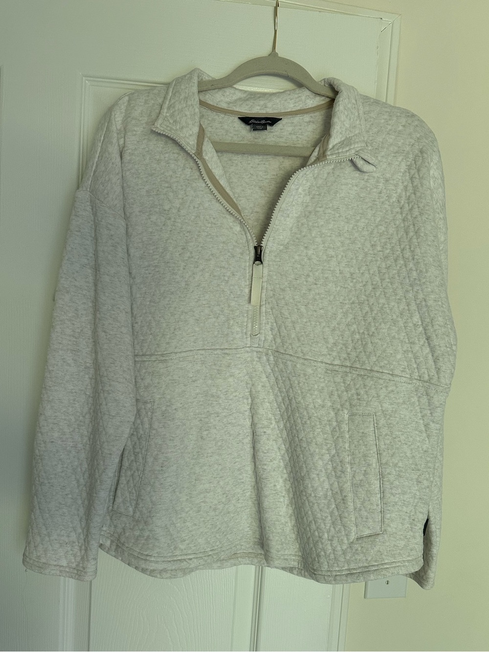 Eddie Bauer Light Heather Gray Pullover Top